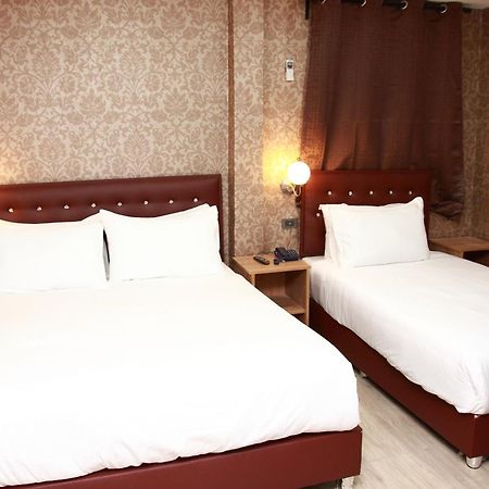 Harrys Suite Hotel Banguecoque Exterior foto