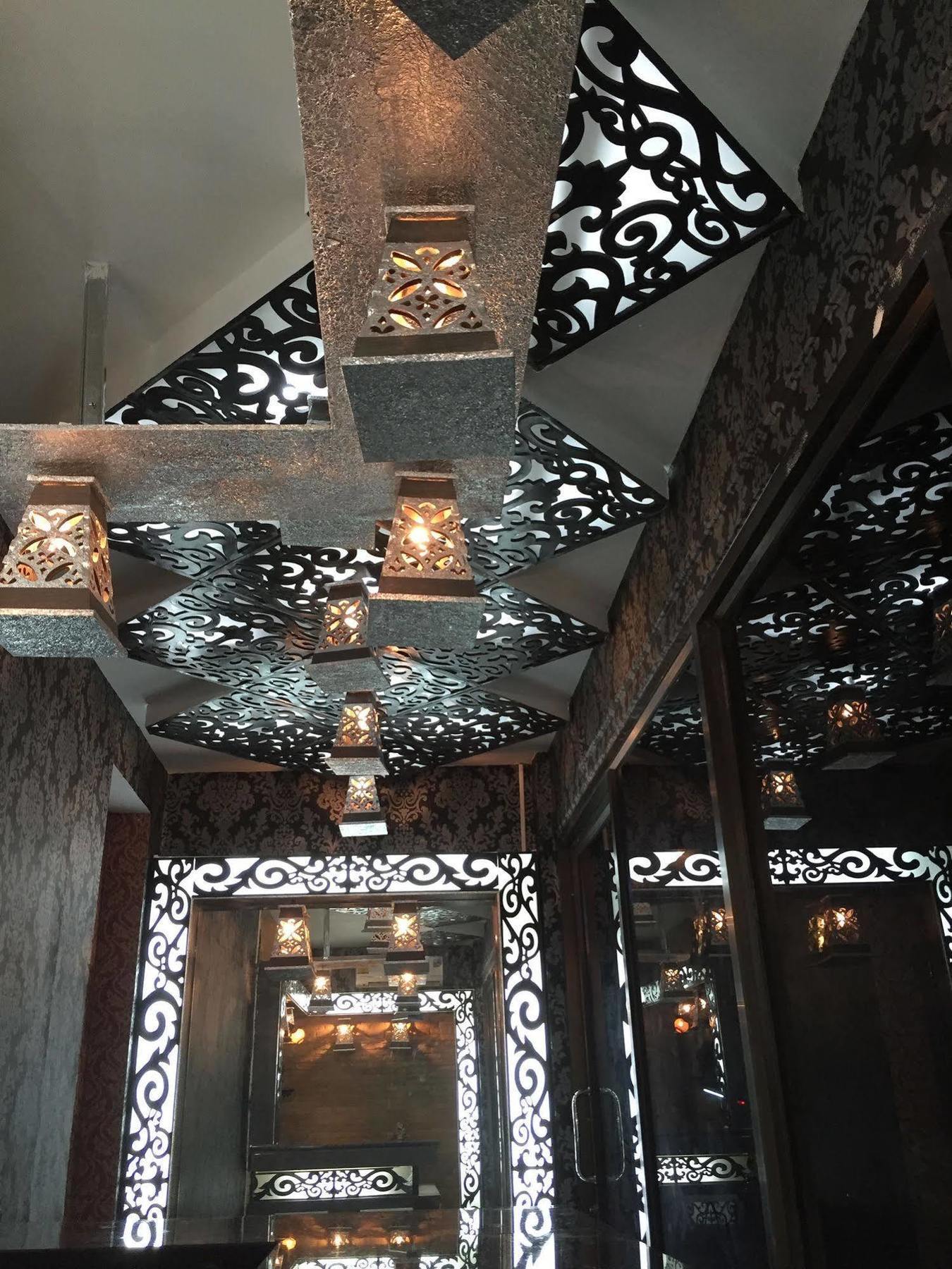 Harrys Suite Hotel Banguecoque Exterior foto