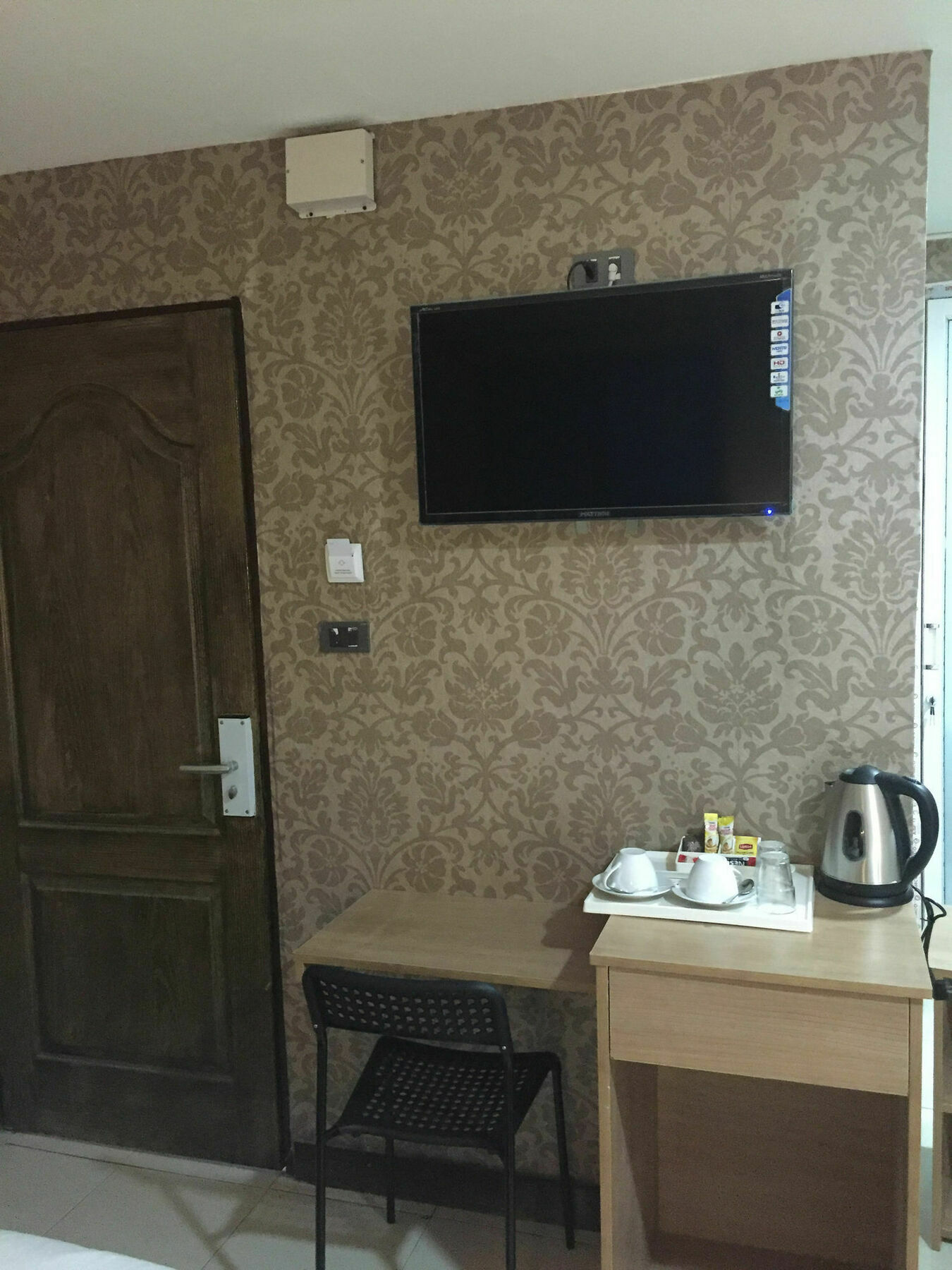 Harrys Suite Hotel Banguecoque Exterior foto